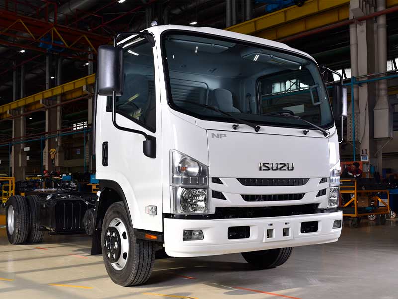 ISUZU RUS ПРЕДСТАВЛЯЕТ НА РОССИЙСКОМ РЫНКЕ НОВОЕ МАЛОТОННАЖНОЕ ШАССИ ISUZU ELF 8.0